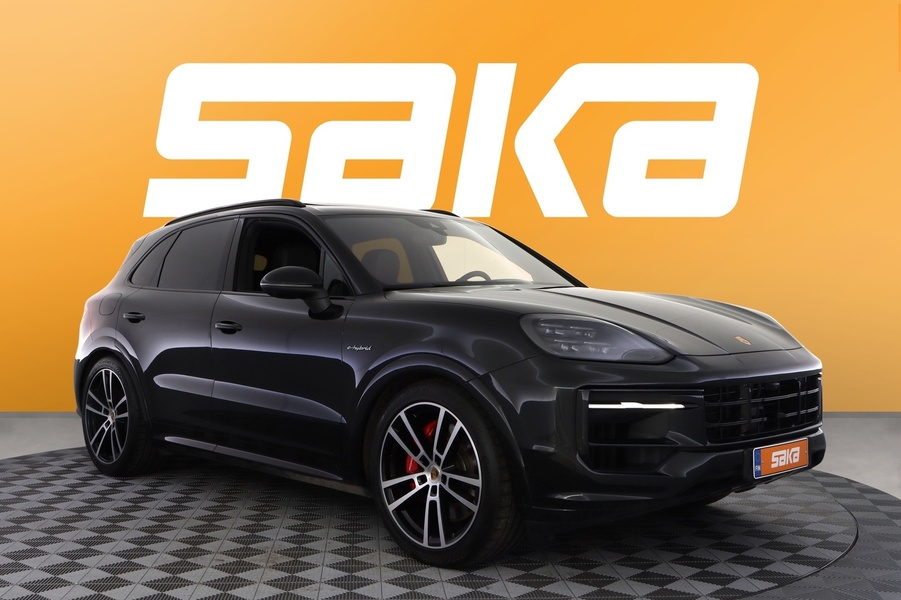 Porsche Cayenne vaihtoauto