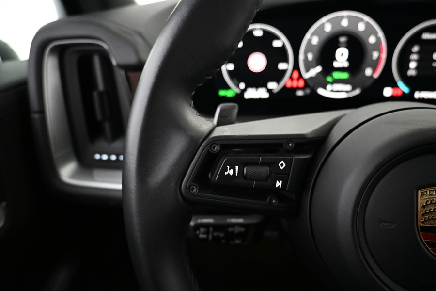 Porsche Cayenne vaihtoauto