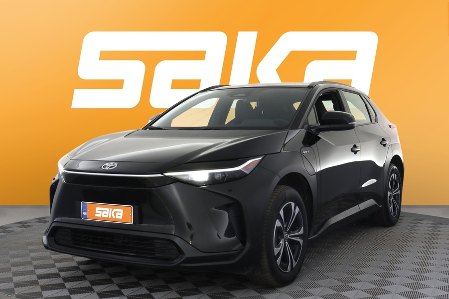 Toyota bZ4X vaihtoauto