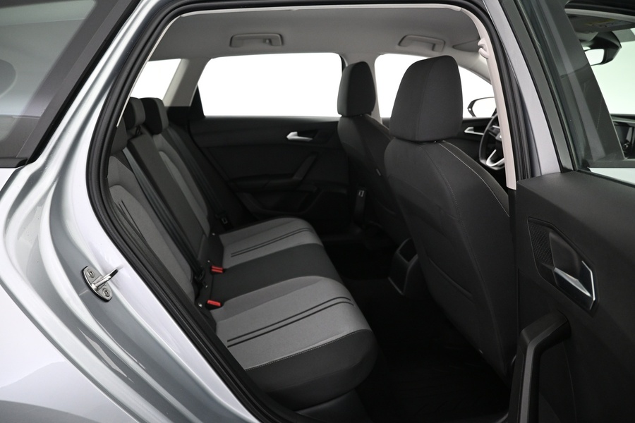 SEAT Leon Sportstourer vaihtoauto