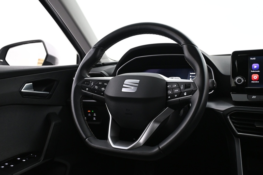 SEAT Leon Sportstourer vaihtoauto