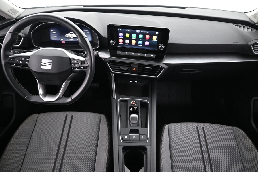 SEAT Leon Sportstourer vaihtoauto