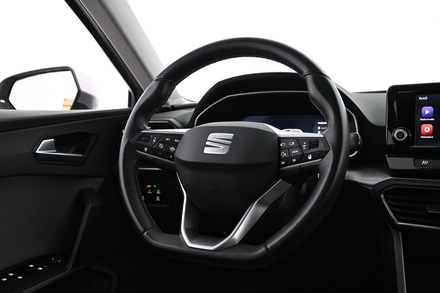 SEAT Leon Sportstourer vaihtoauto