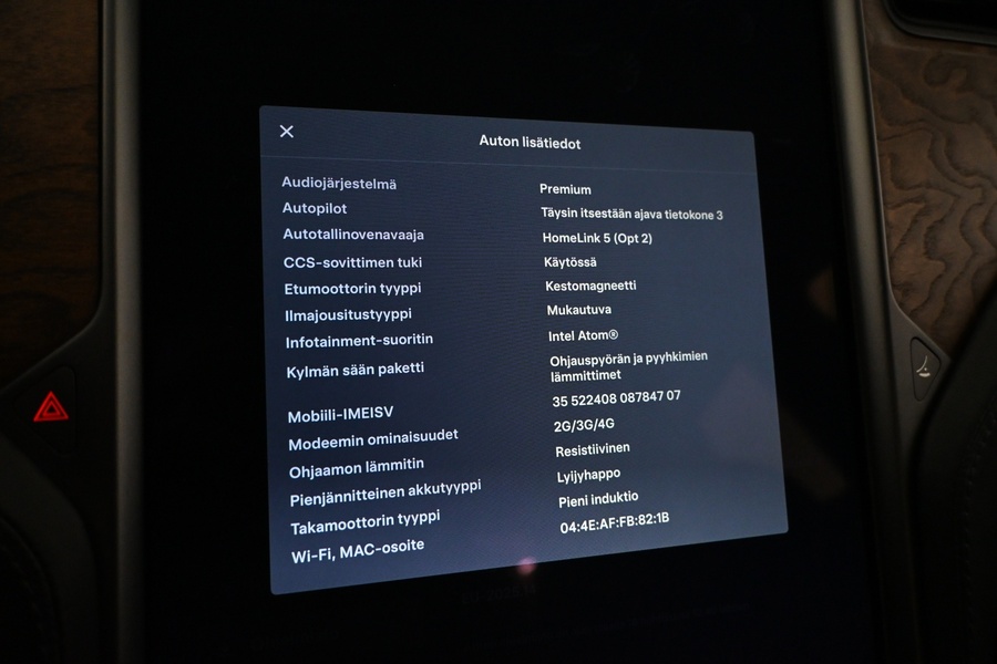 Tesla Model S vaihtoauto