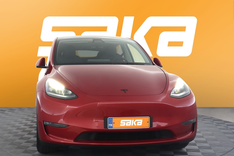 Tesla Model Y vaihtoauto