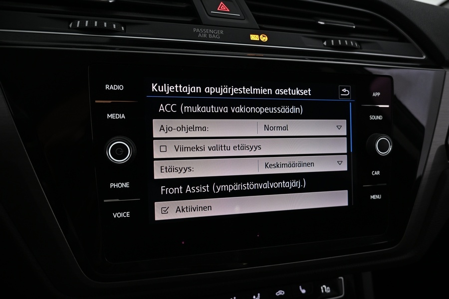 Volkswagen Touran vaihtoauto