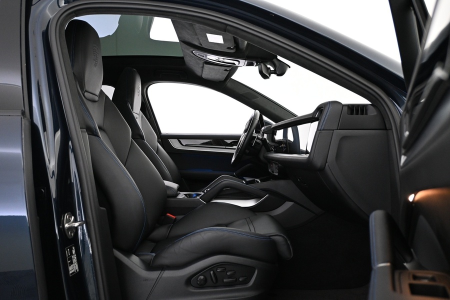 Porsche Cayenne vaihtoauto