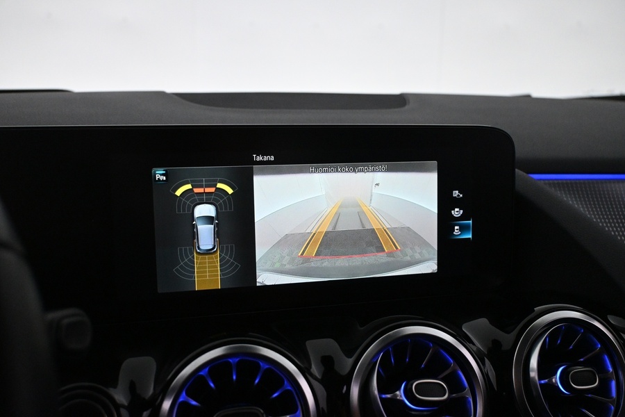 Mercedes-Benz EQA vaihtoauto