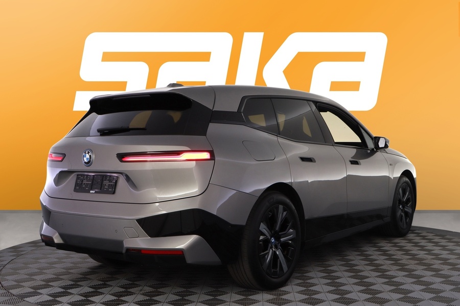 BMW iX M60 vaihtoauto