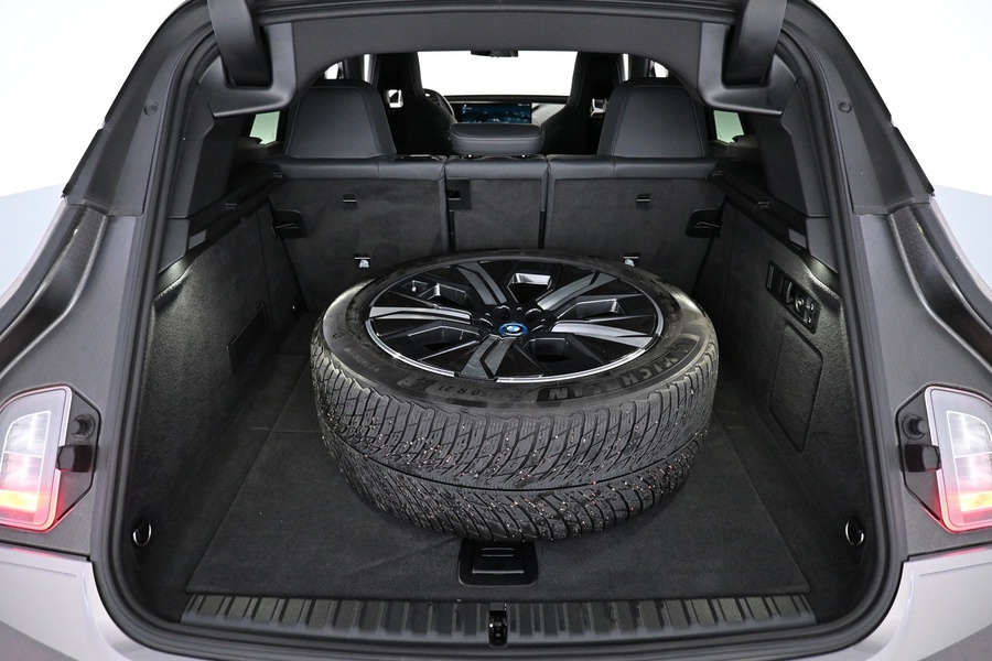 BMW iX M60 vaihtoauto