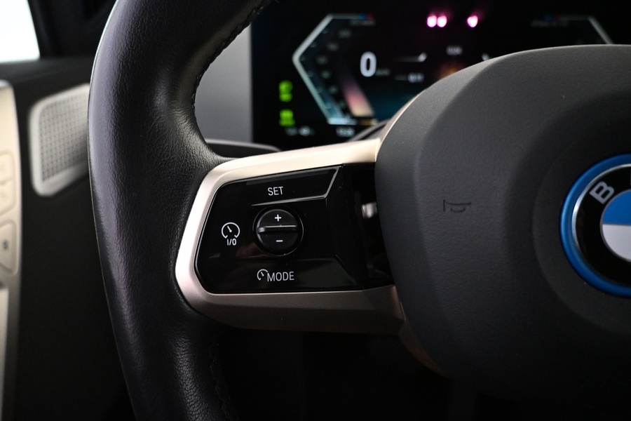 BMW iX M60 vaihtoauto