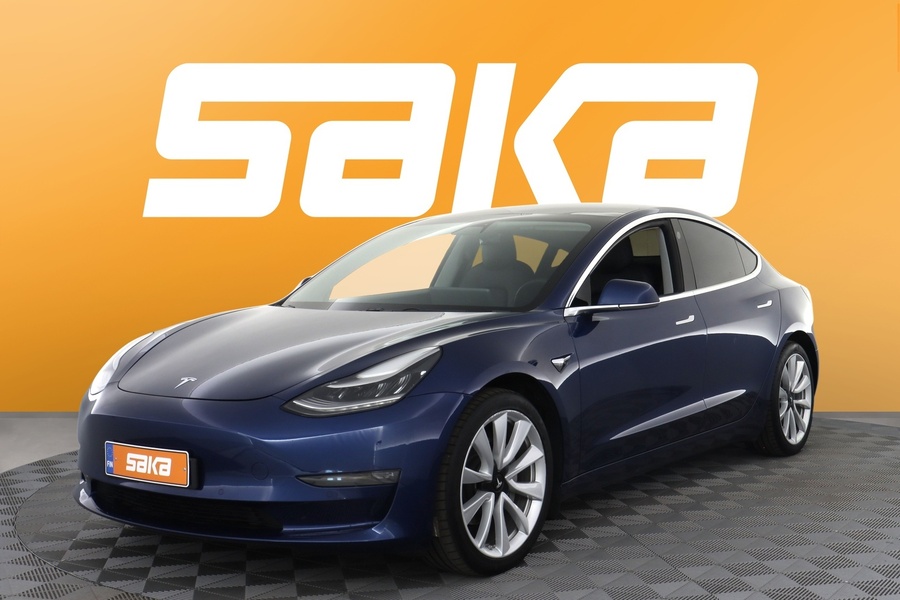 Tesla Model 3 vaihtoauto