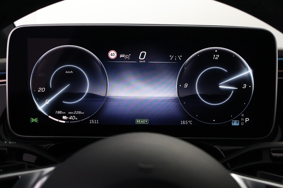 Mercedes-Benz EQE vaihtoauto