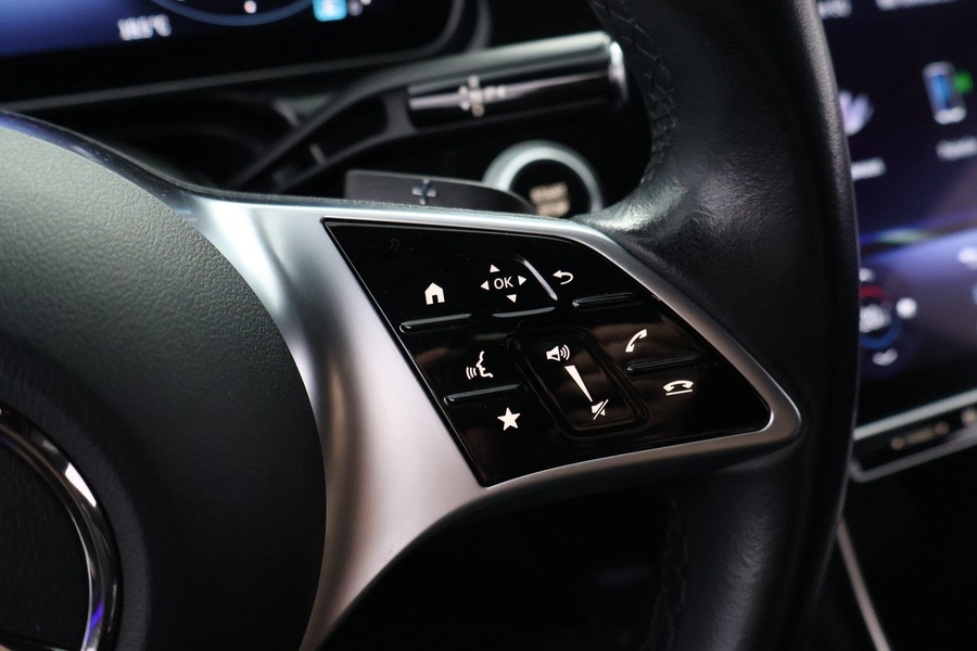 Mercedes-Benz EQE vaihtoauto