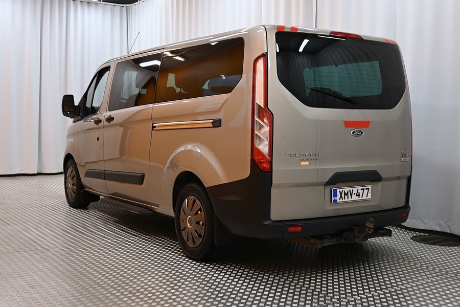 Ford Tourneo Custom vaihtoauto