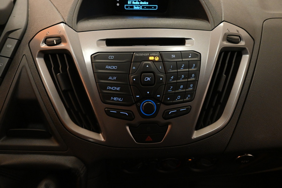 Ford Tourneo Custom vaihtoauto