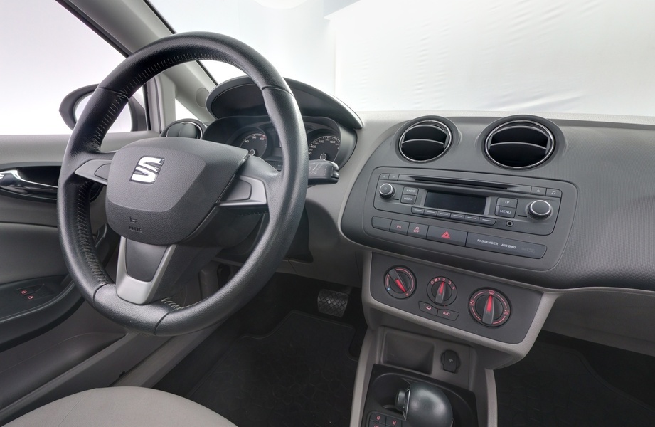 SEAT Ibiza vaihtoauto