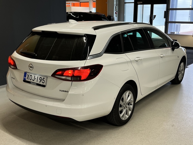 Opel Astra vaihtoauto