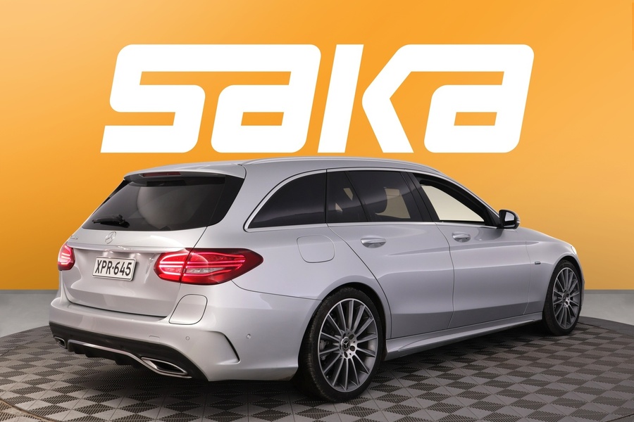 Mercedes-Benz C vaihtoauto