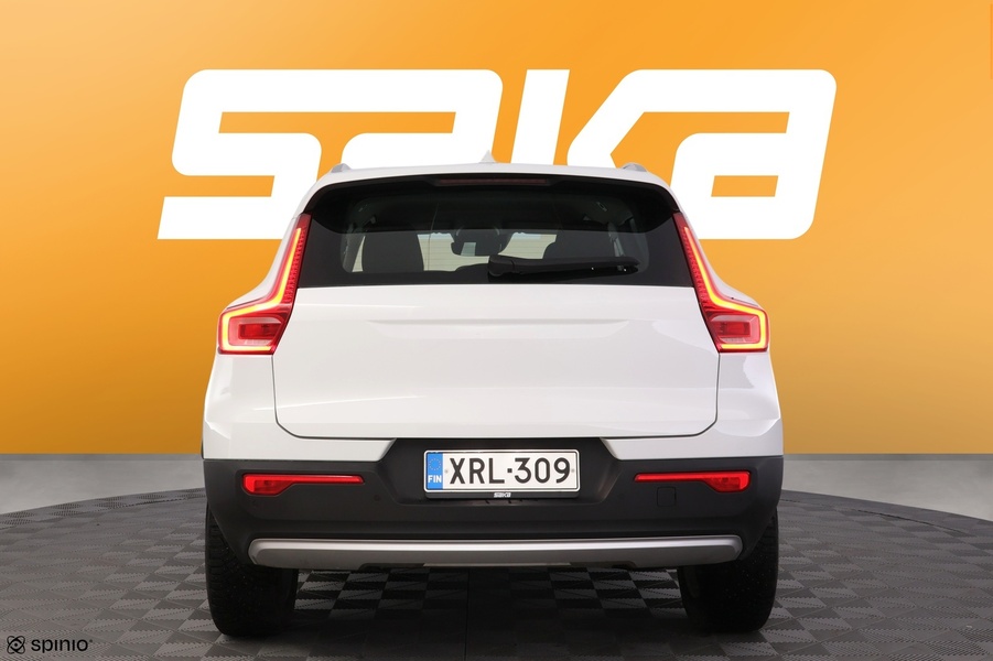 Volvo XC40 vaihtoauto