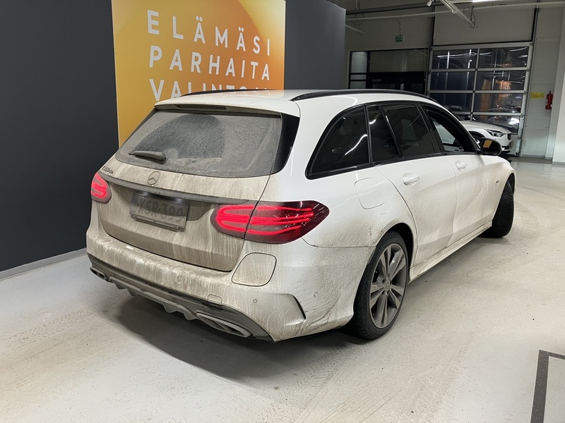 Mercedes-Benz C vaihtoauto