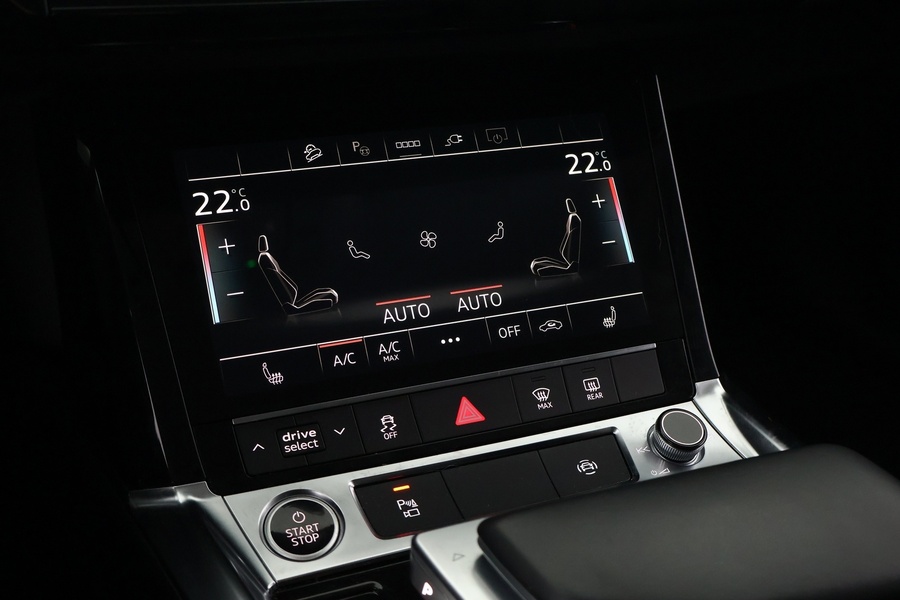 Audi Q8 e-tron vaihtoauto