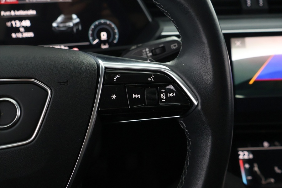 Audi Q8 e-tron vaihtoauto