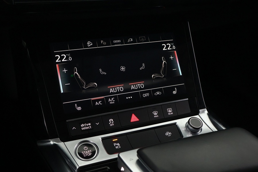 Audi Q8 e-tron vaihtoauto