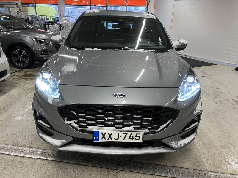 Ford Kuga vaihtoauto