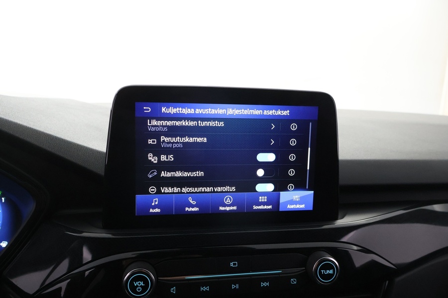 Ford Kuga vaihtoauto