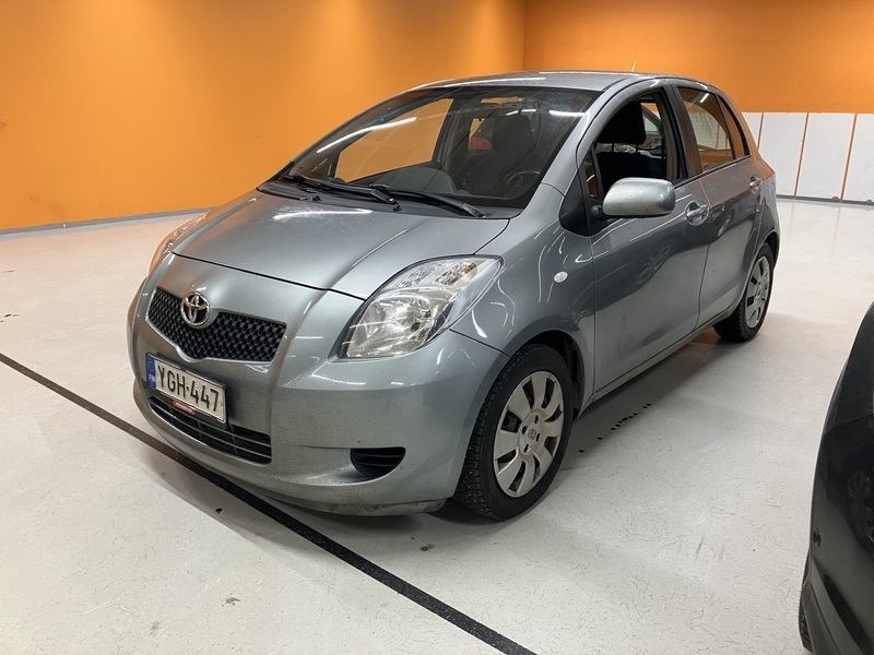 Toyota Yaris vaihtoauto