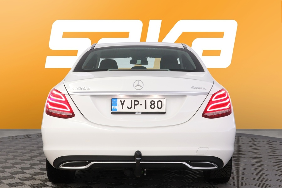 Mercedes-Benz C vaihtoauto