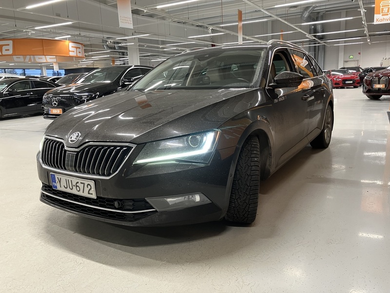 Skoda Superb vaihtoauto