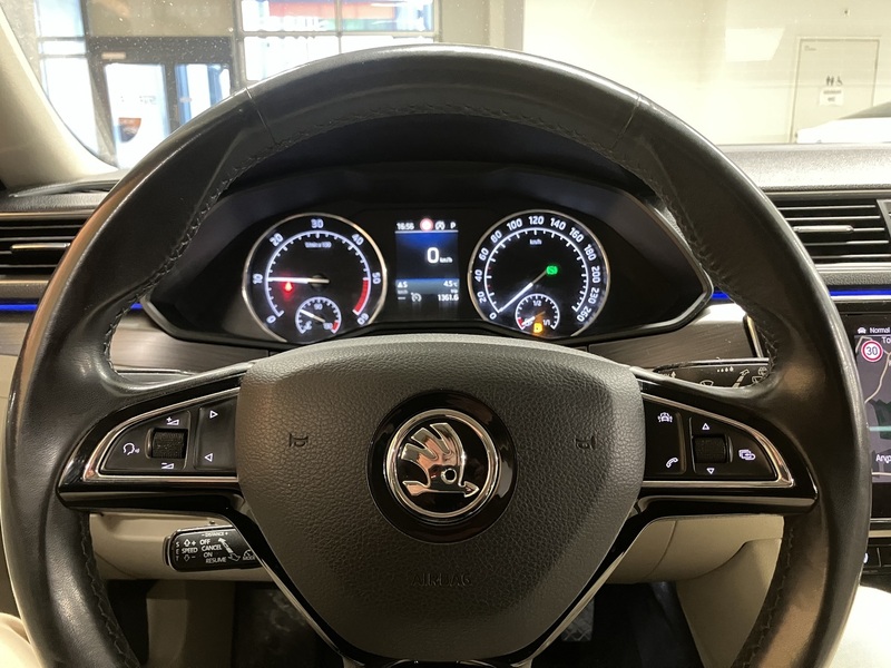 Skoda Superb vaihtoauto