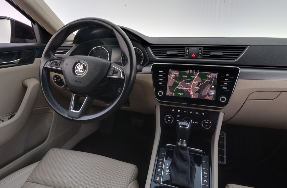 Skoda Superb vaihtoauto