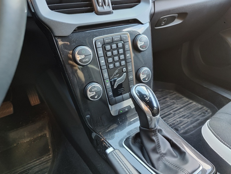 Volvo V40 vaihtoauto