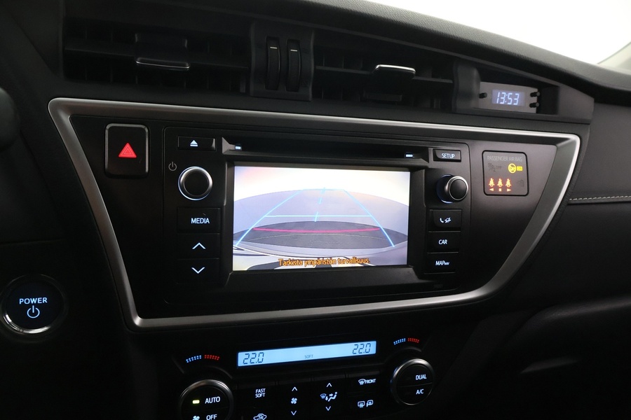 Toyota Auris vaihtoauto