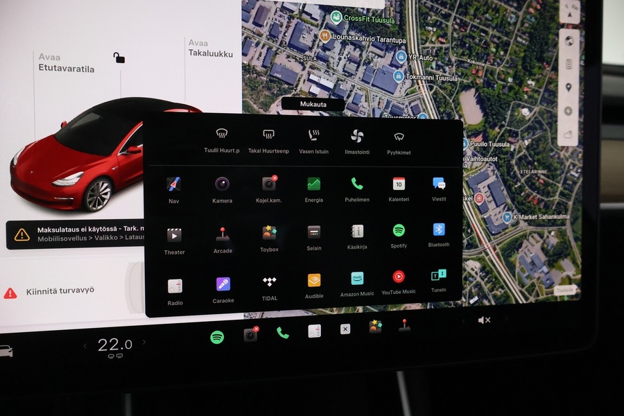 Tesla Model 3 vaihtoauto