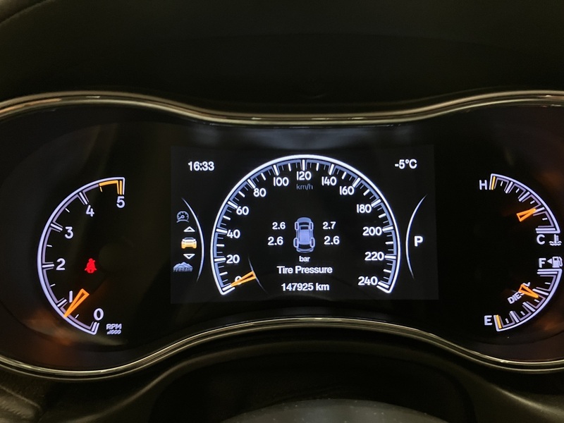 Jeep Grand Cherokee vaihtoauto