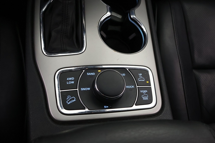 Jeep Grand Cherokee vaihtoauto