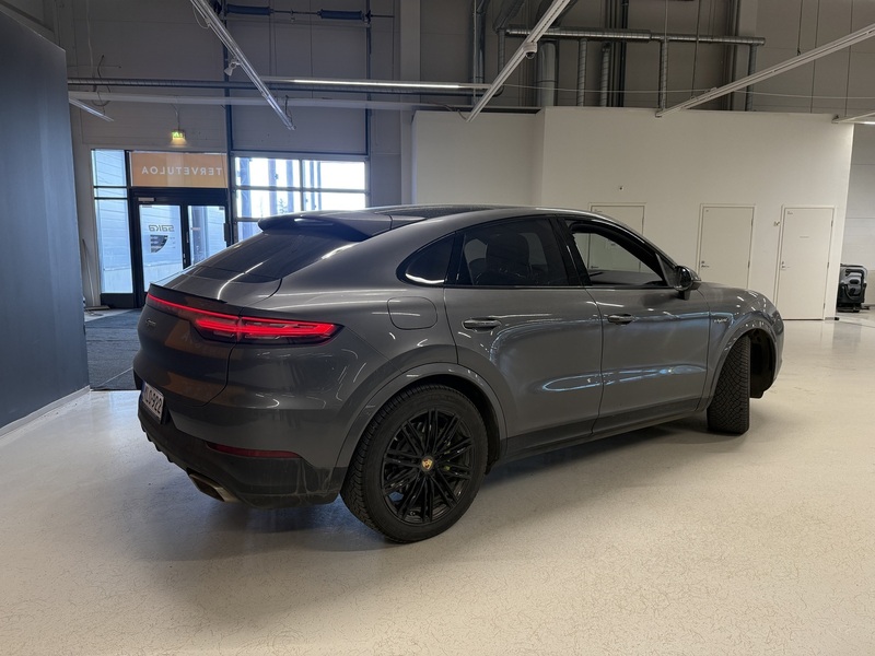 Porsche Cayenne vaihtoauto
