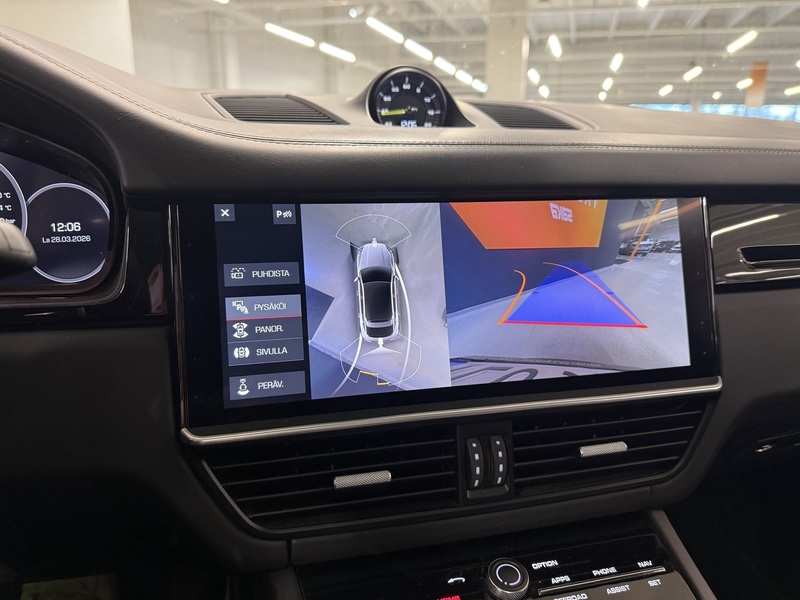 Porsche Cayenne vaihtoauto