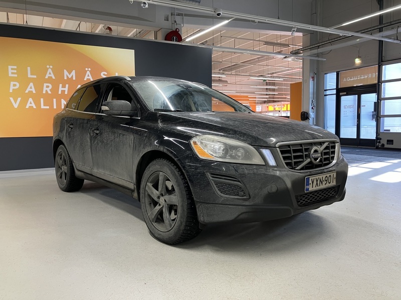 Volvo XC60 vaihtoauto
