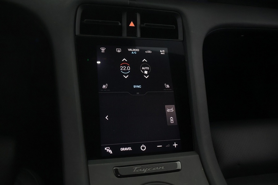 Porsche Taycan vaihtoauto