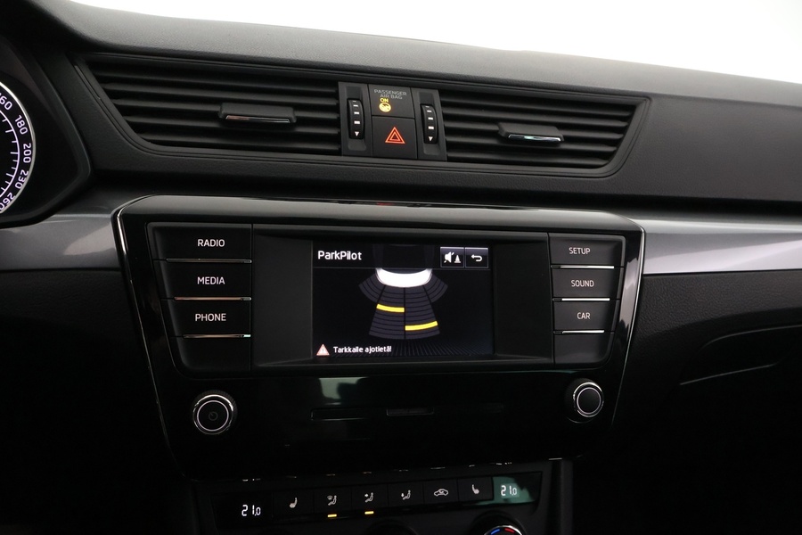 Skoda Superb vaihtoauto