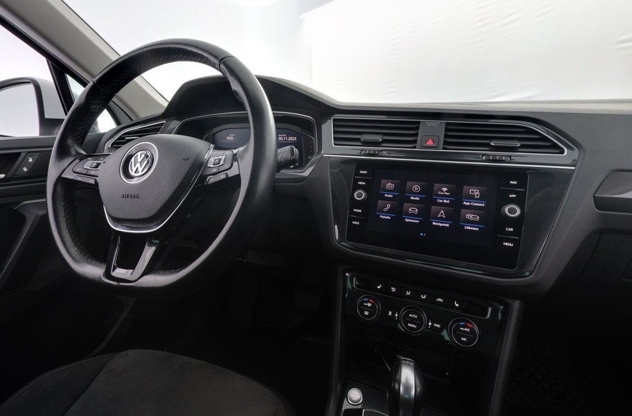 Volkswagen Tiguan vaihtoauto