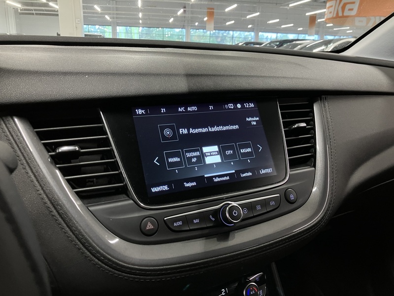 Opel Grandland X vaihtoauto