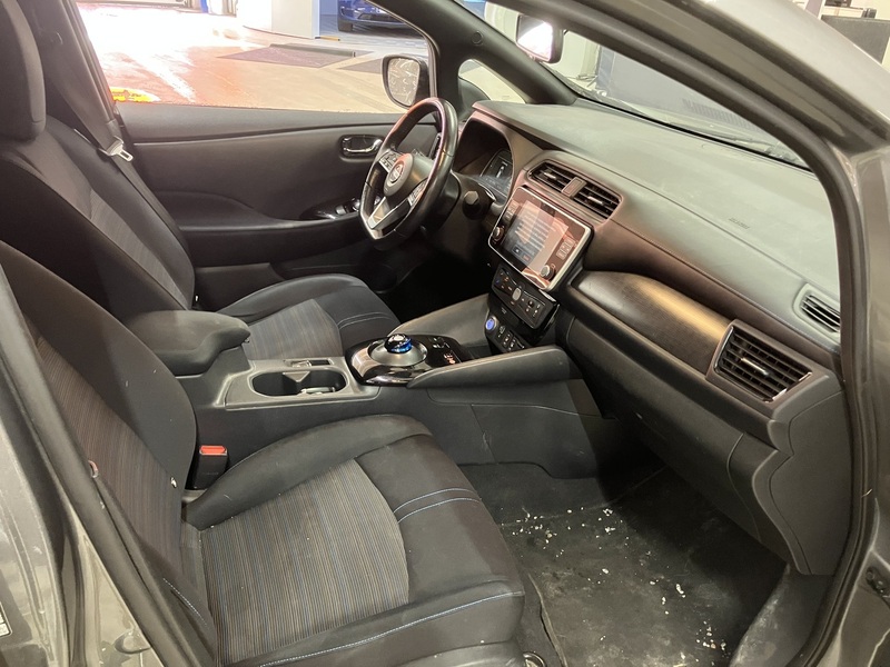 Nissan Leaf vaihtoauto