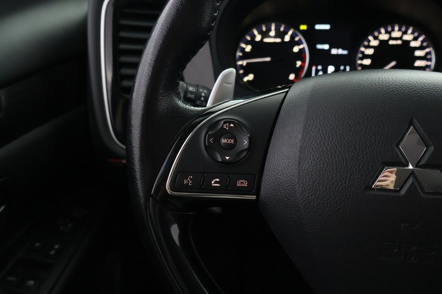 Mitsubishi Outlander vaihtoauto