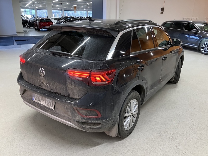 Volkswagen T-Roc vaihtoauto